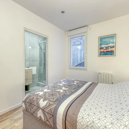 Le P'tit Grenette Apartament *