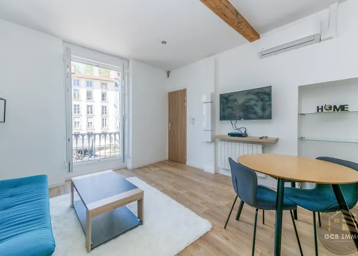 아파트 Le P'tit Grenette *